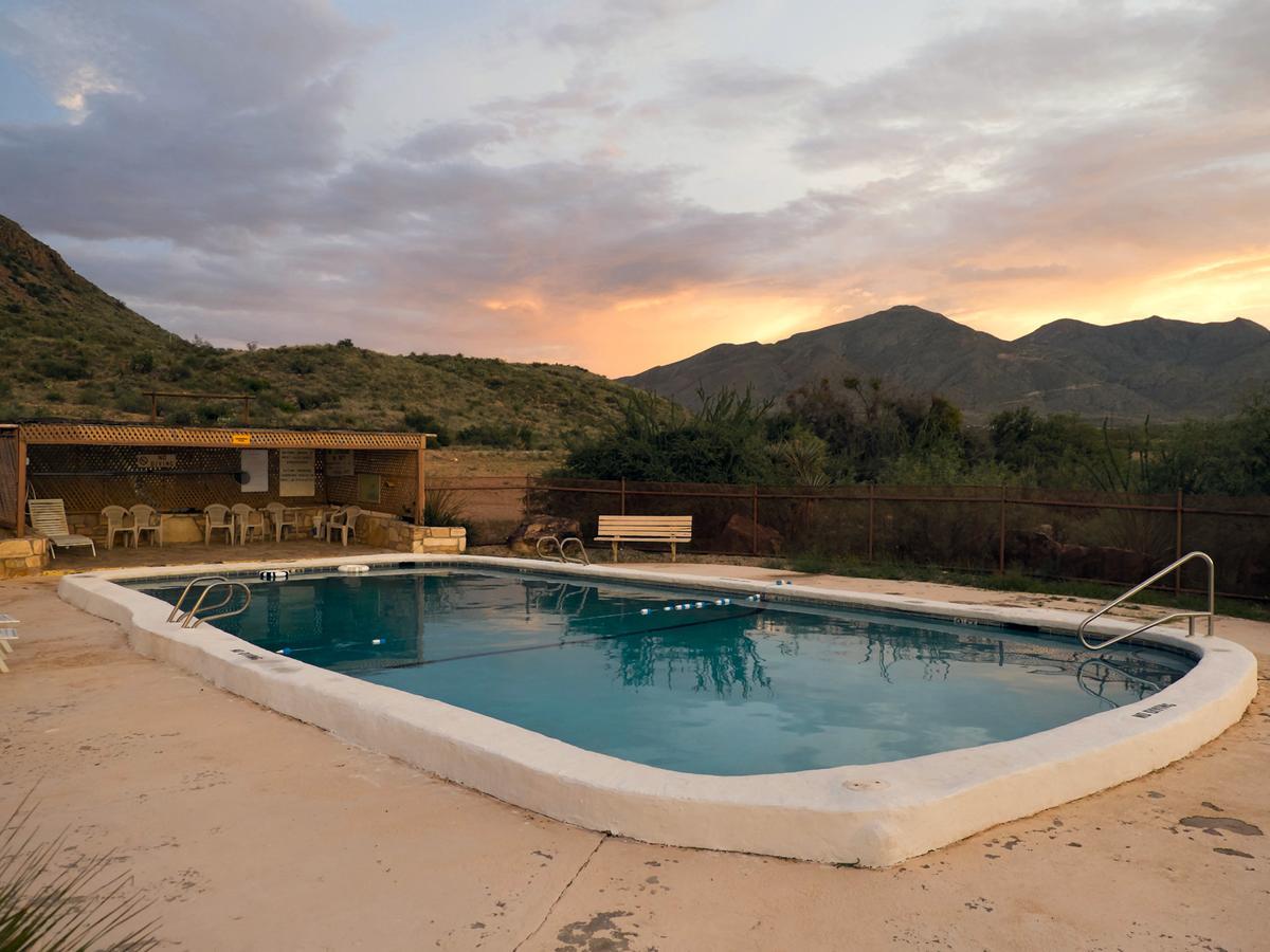 Terlingua Ranch Lodge Екстериор снимка