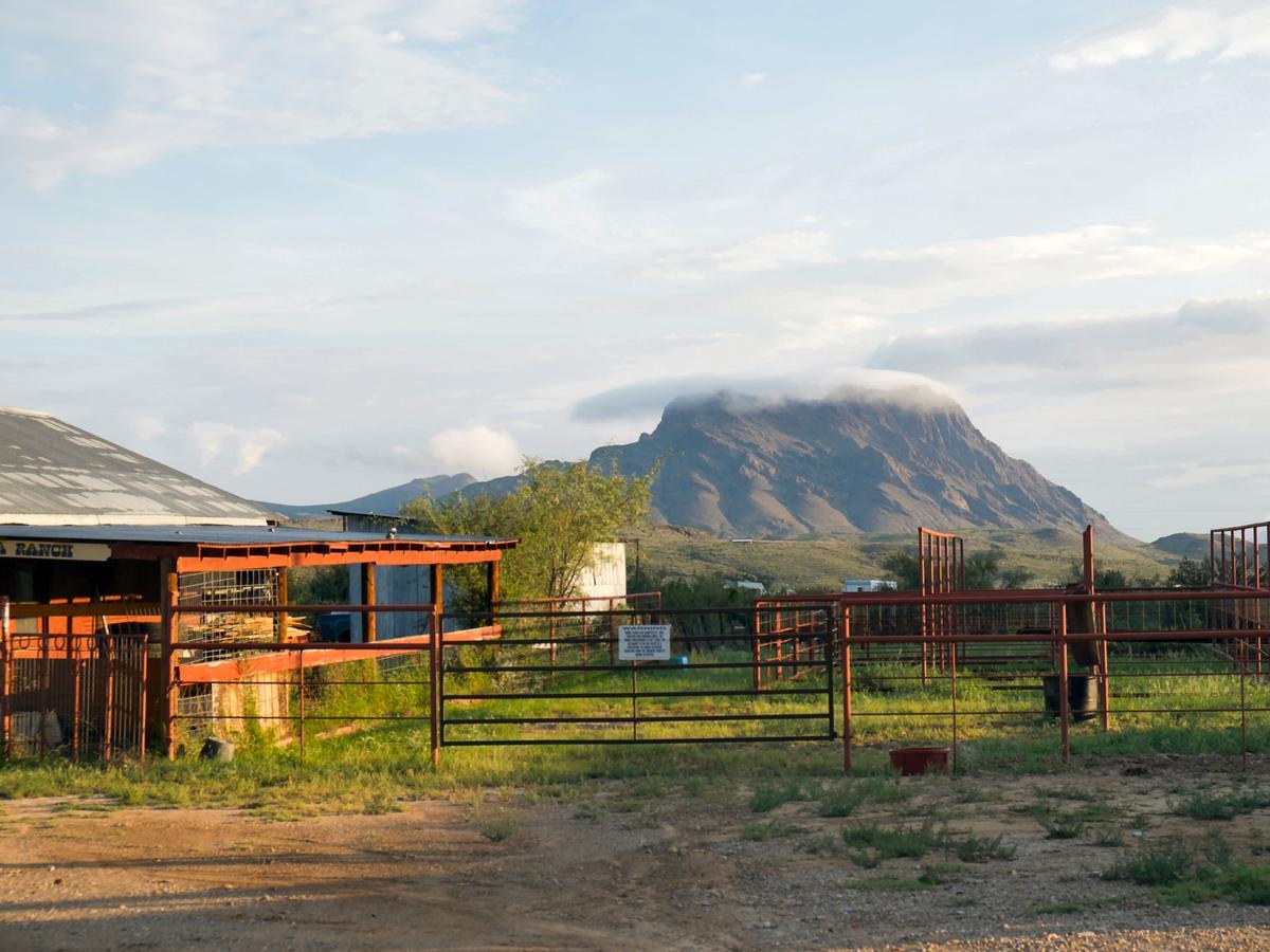 Terlingua Ranch Lodge Екстериор снимка